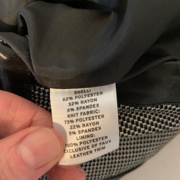 Halogen A lined skirt with faux leather details - Picture 5 of 6